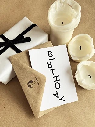 Открытка B I R T H D A Y