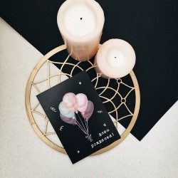 Открытка «Шарики акварель с черным фоном»