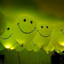 Светящиеся шары Смайлы 15 шт (постоянная подсветка)
