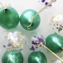 Шарики под потолок Фиолетовые перья 15 шт