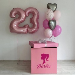 Коробка с воздушными шарами Барби на день рождения